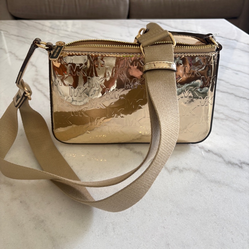 Michael Kors Metallic Gold Jet Set Crossbody Bag with Coin Pouch and Mini Case - Picture 3 of 7